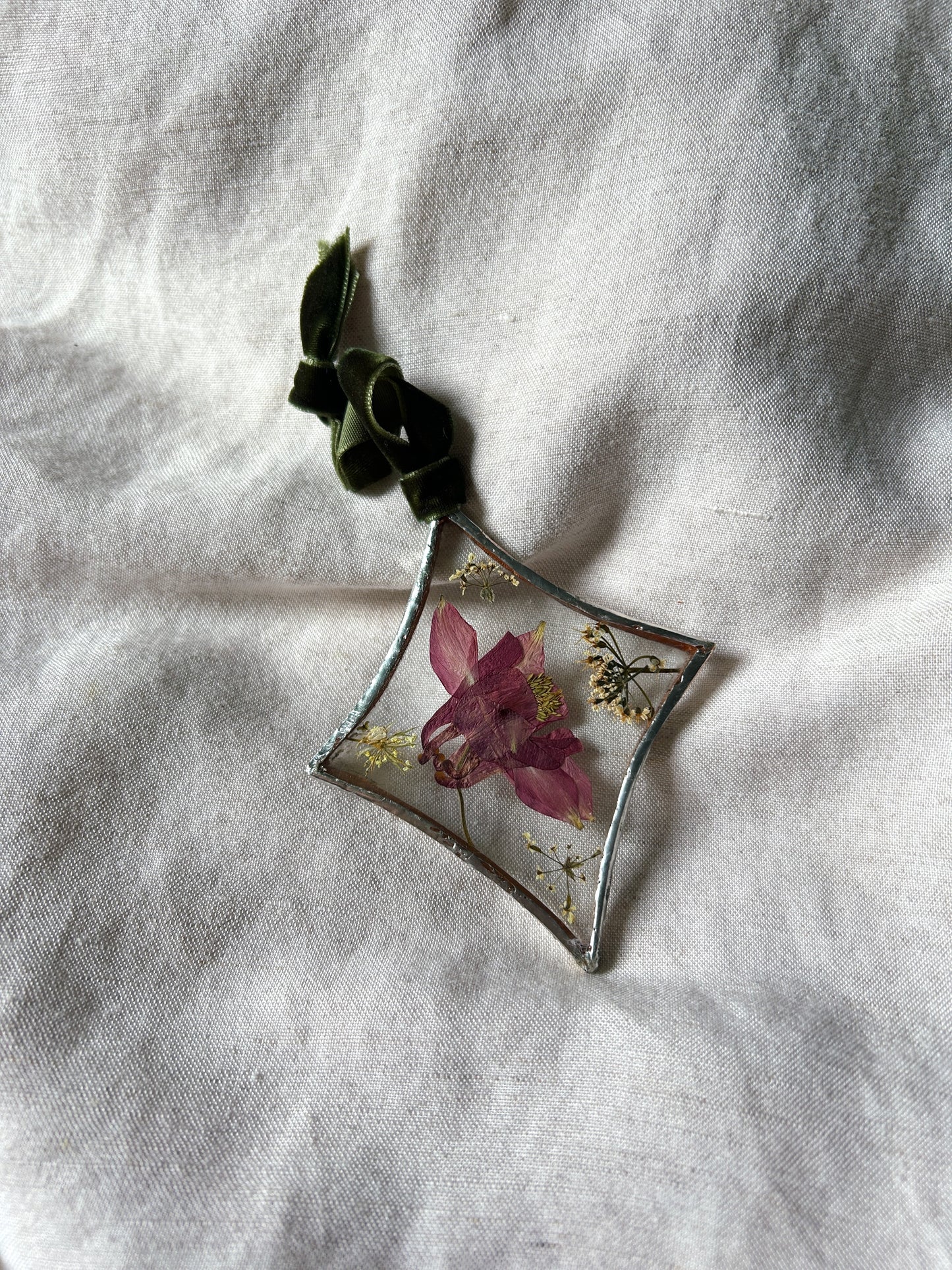 Pressed Flower Star Glass Frame