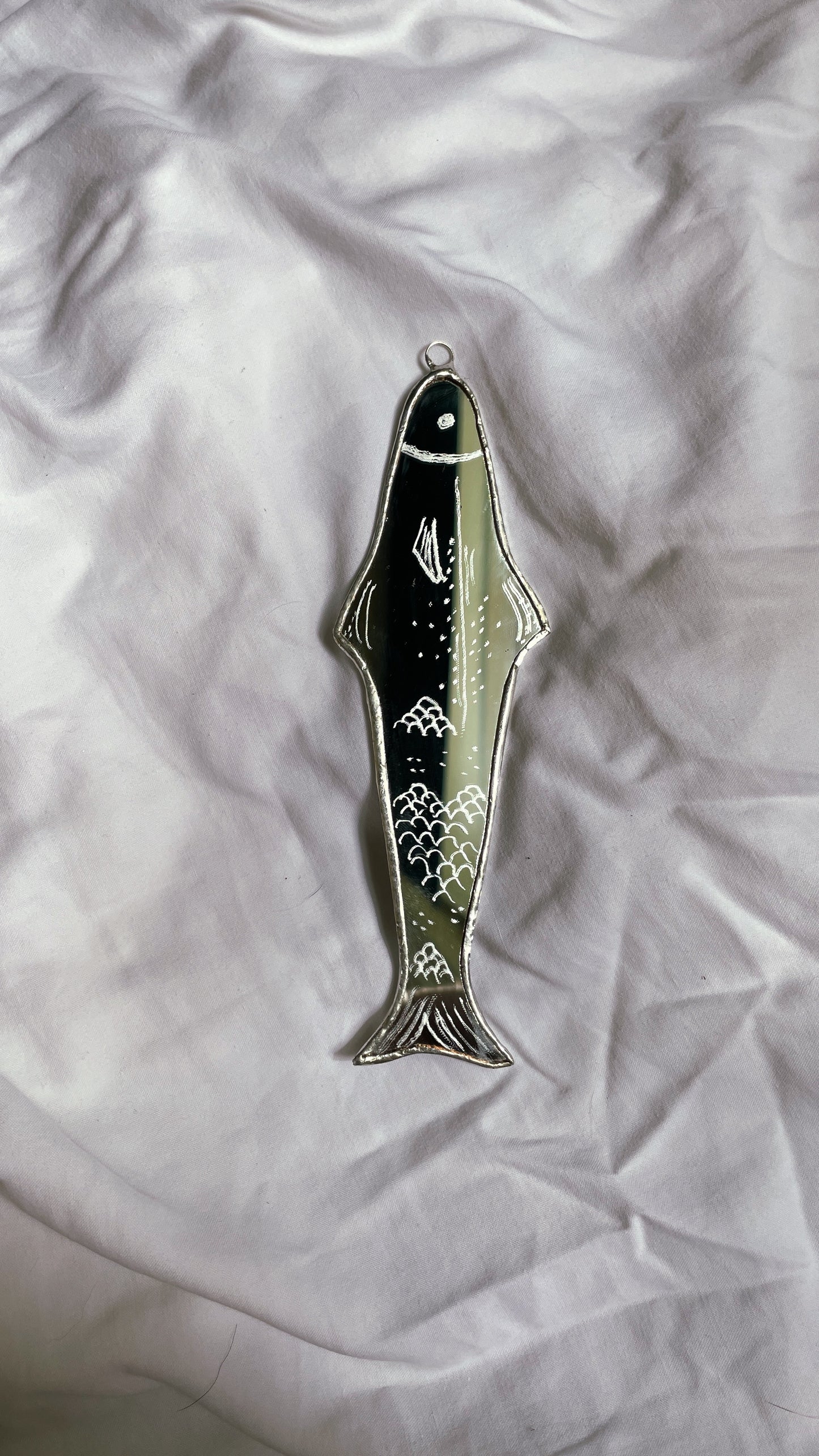 Mirrored Fish with silver finish