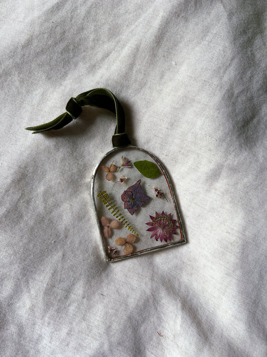 Pressed Flower Arch Glass Frame