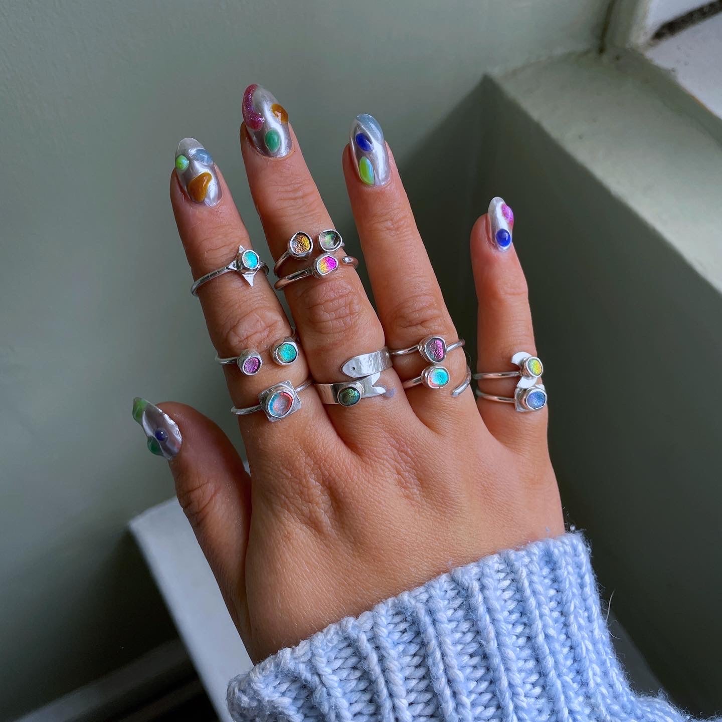Adjustable Size K-M Sterling Silver Ring with Dichroic Glass Stone