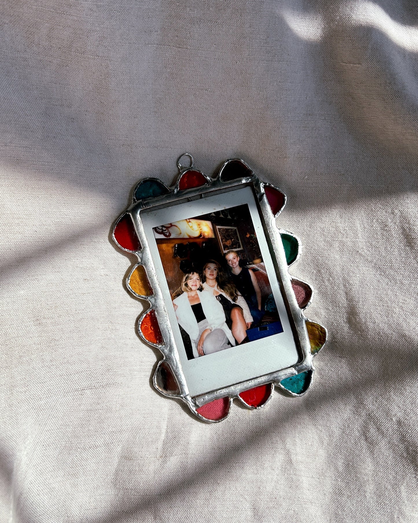 Scallop Polaroid Frame Pink Red Yellow Teal