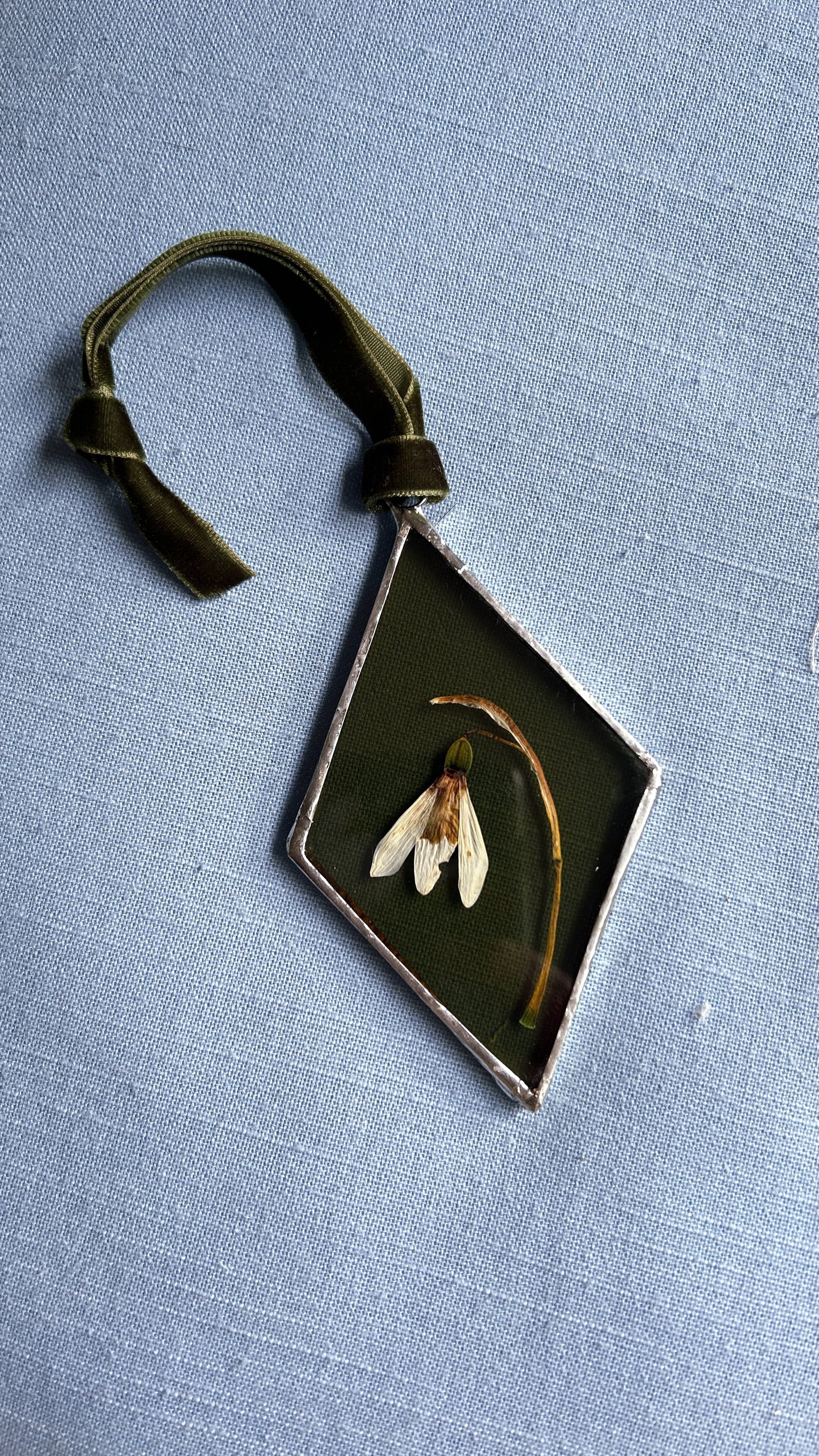 Silver Pressed Snowdrop Glass Frame