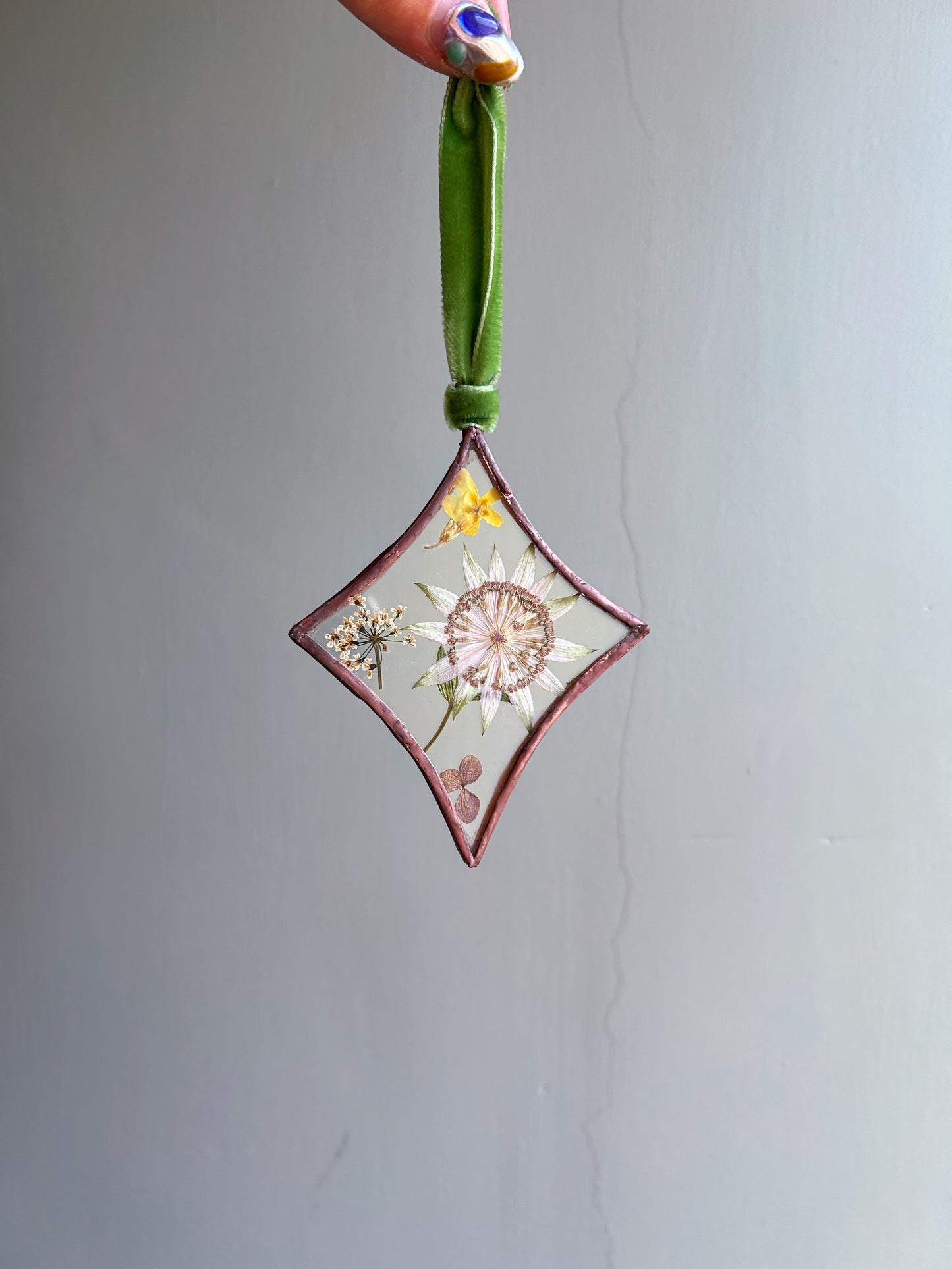 Pressed Flower Star Glass Frame