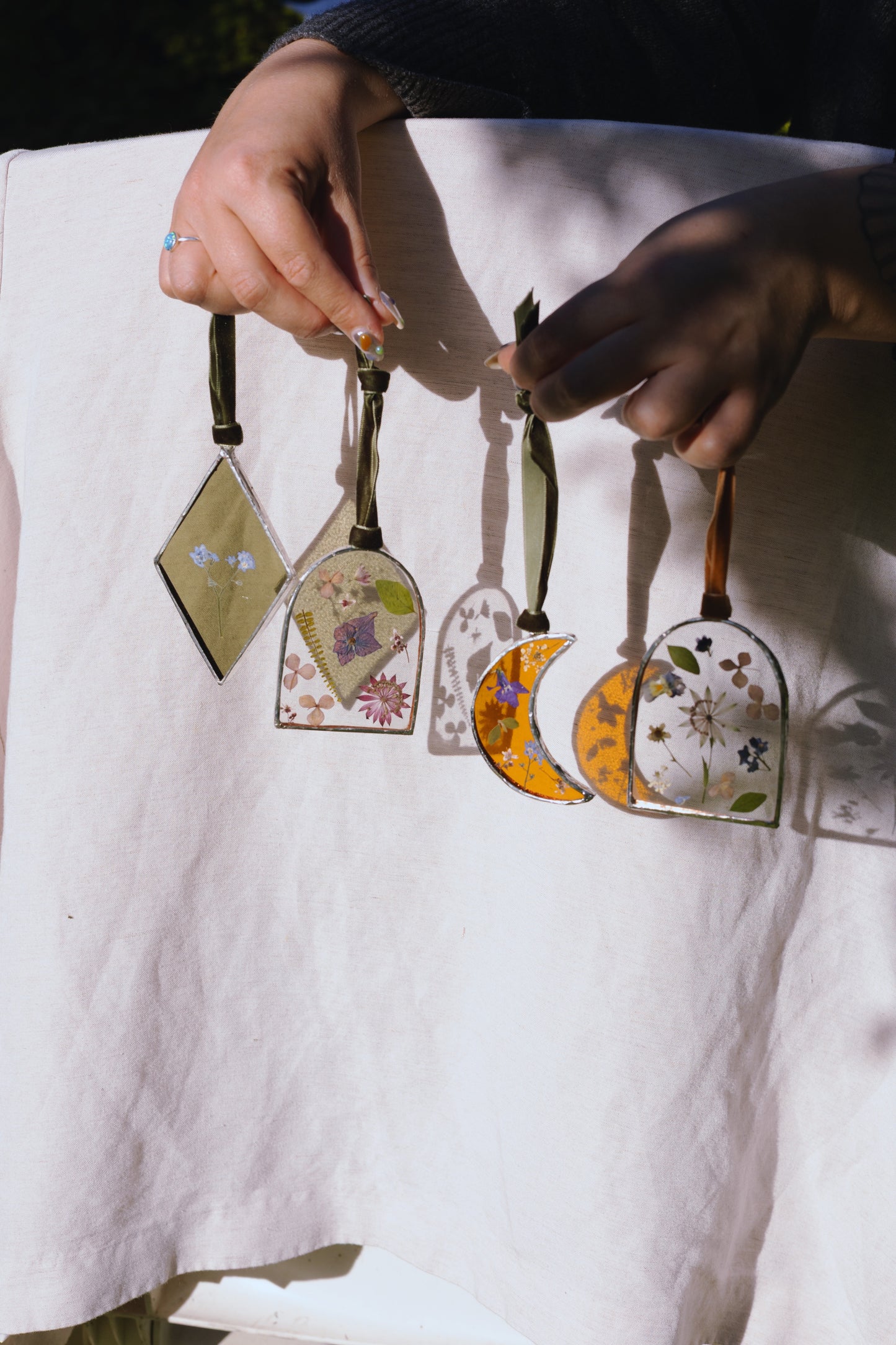 Pressed Flower Arch Glass Frame