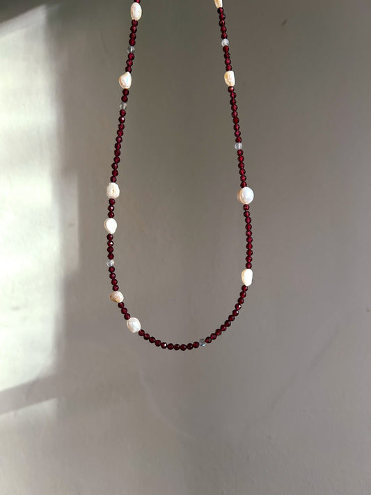 Garnet and Pearl Faceted Semi Precious Beaded Necklace