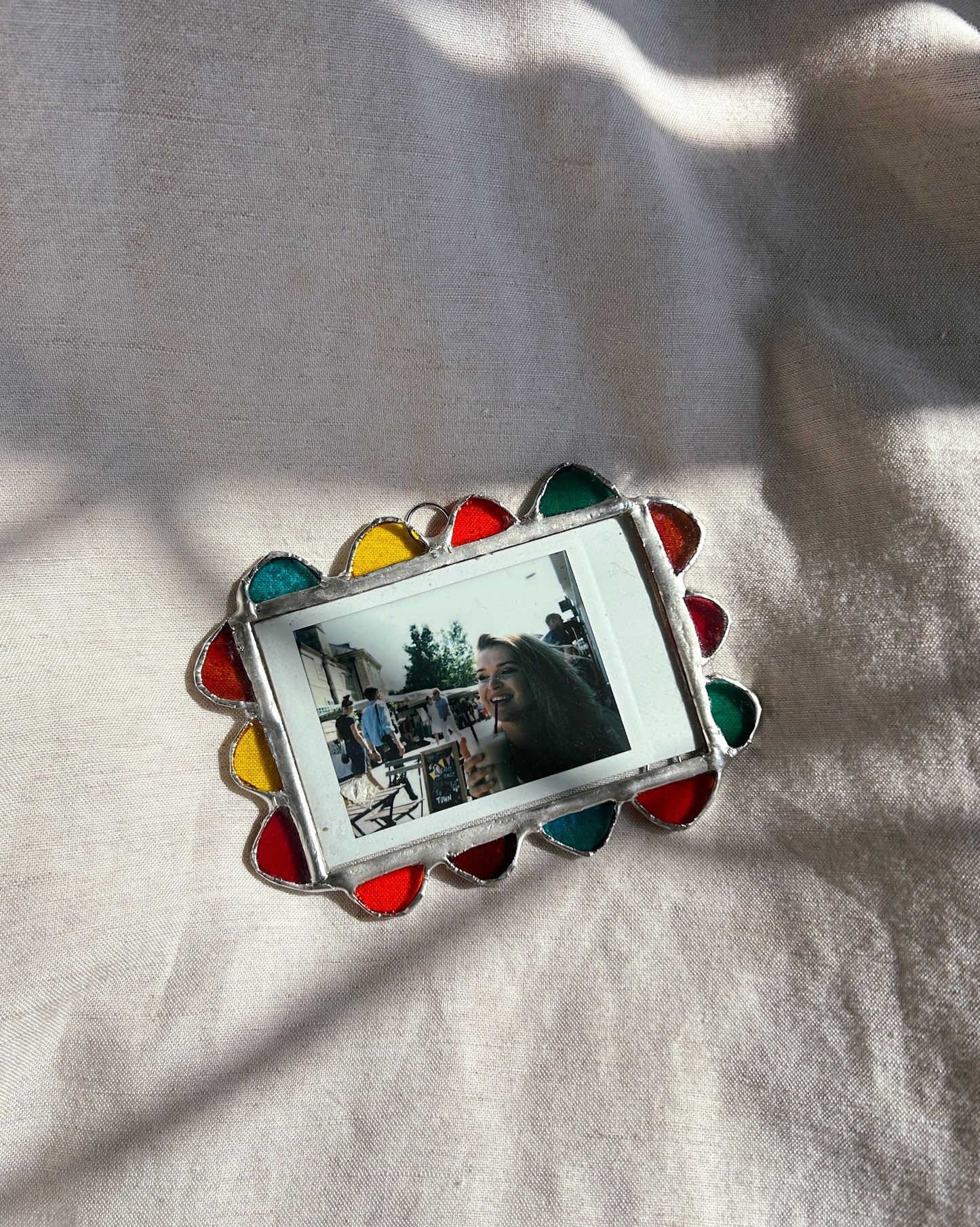 Scallop Polaroid Frame Pink Orange Yellow Teal Blue