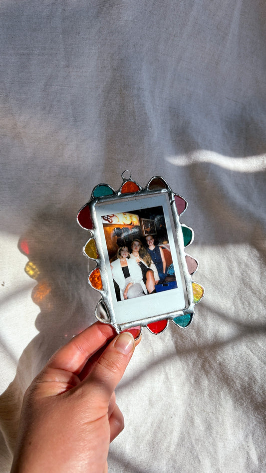 Scallop Polaroid Frame Pink Red Yellow Teal