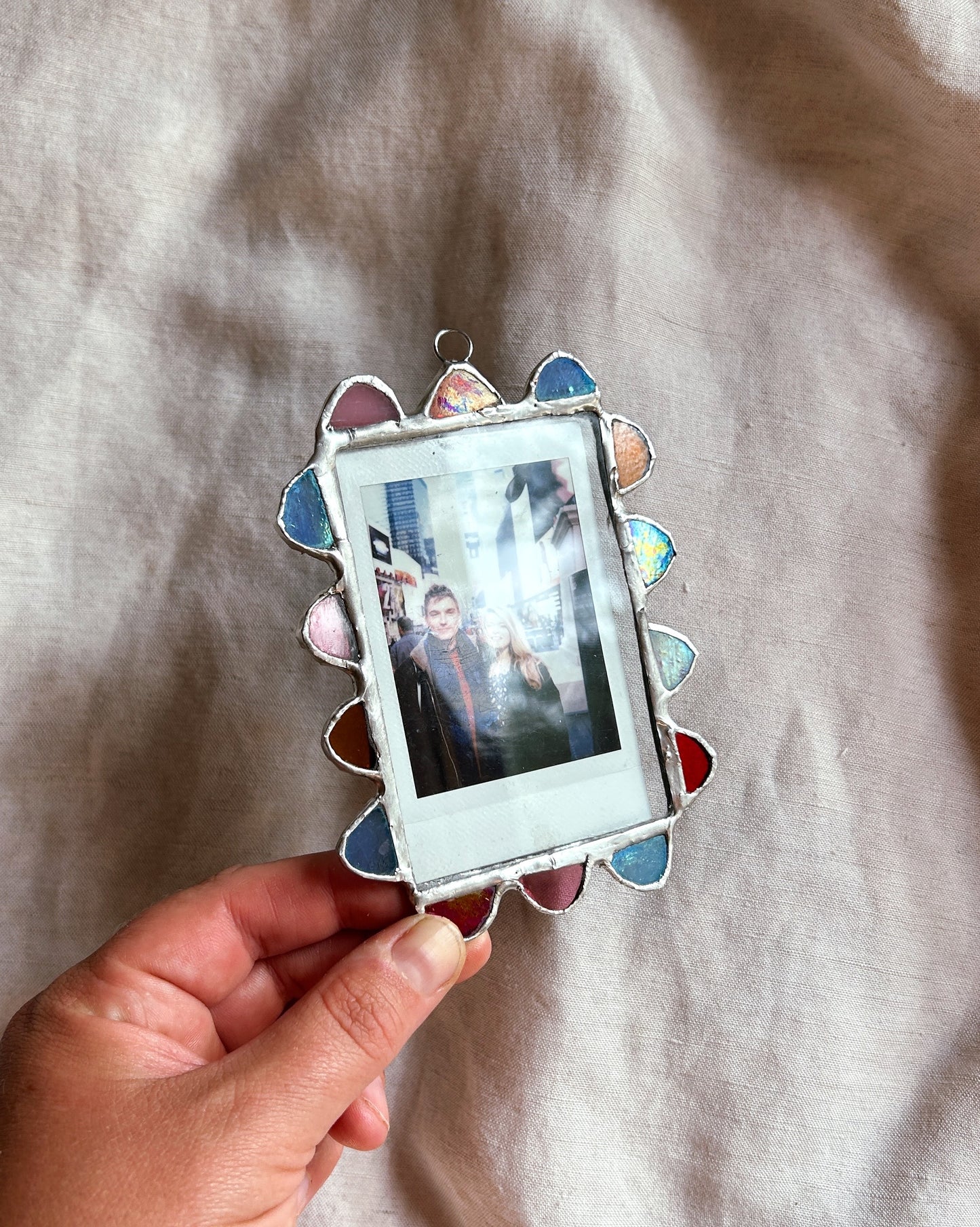 Scallop Polaroid Frame Blue Pink Red