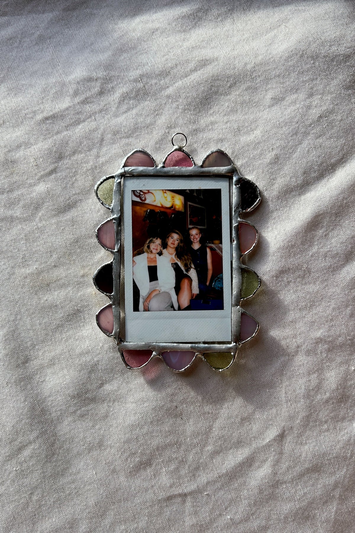 Scalloped Polaroid Frame Pinks and Green
