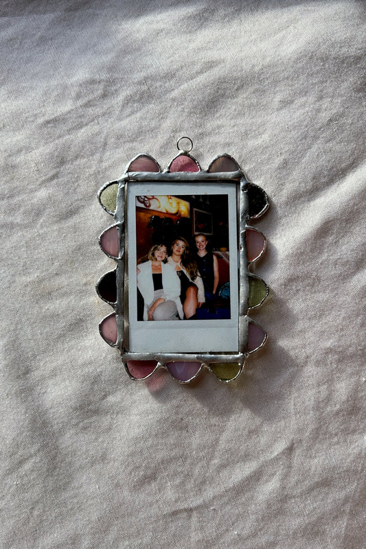 Scalloped Polaroid Frame Pinks and Green