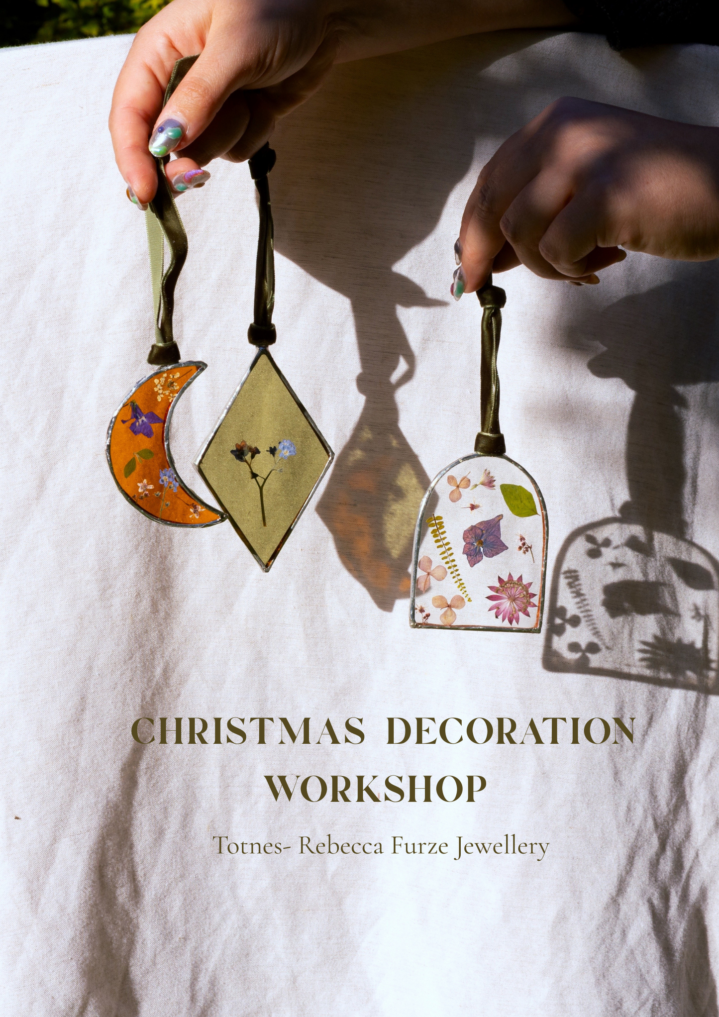 Christmas Ornament Flower Framing Stained Glass Workshop at Rebecca Furze Shop - Totnes (2 Ornaments)