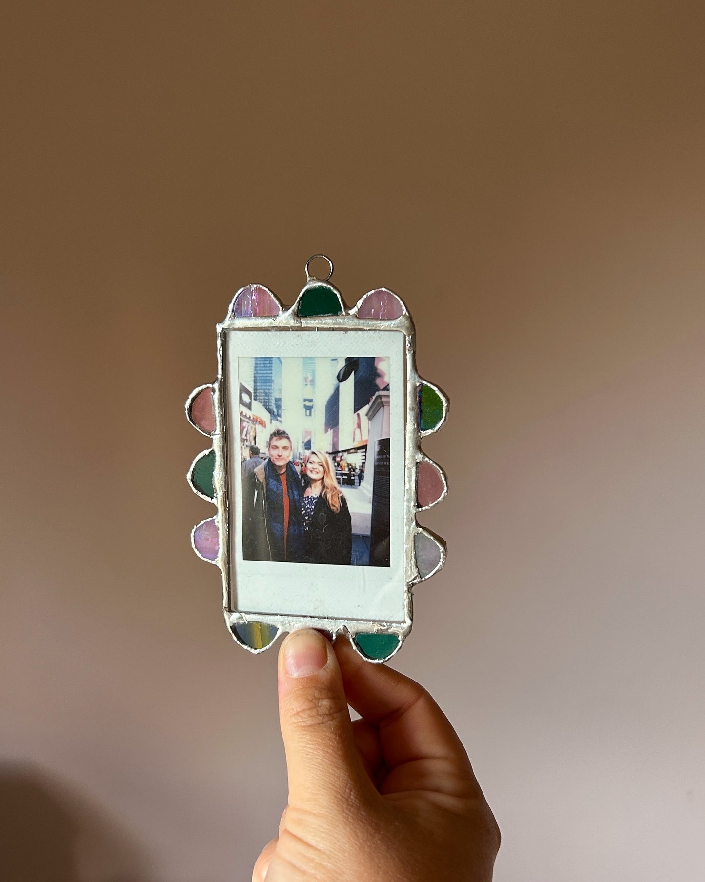 Scalloped Polaroid Frame Green Pink