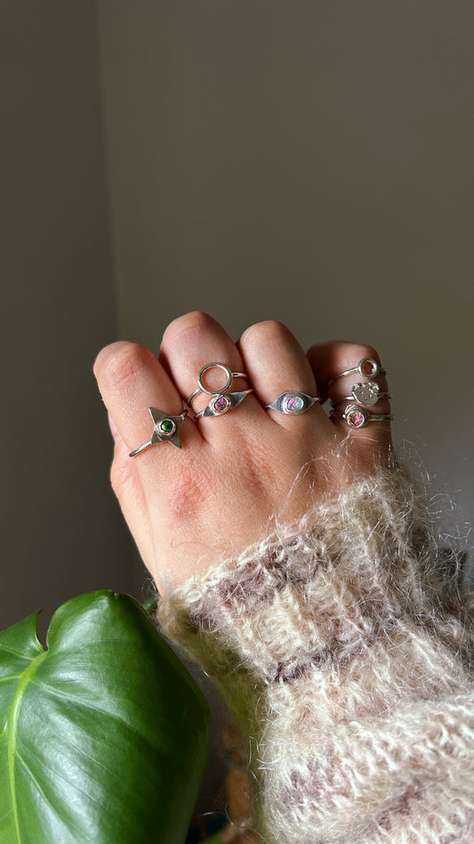 Size L Sterling Silver Circle Pinky Ring